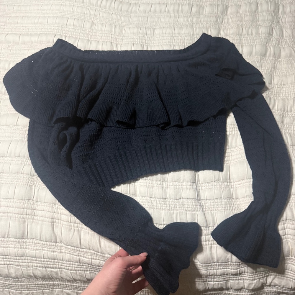 Cropped sweater